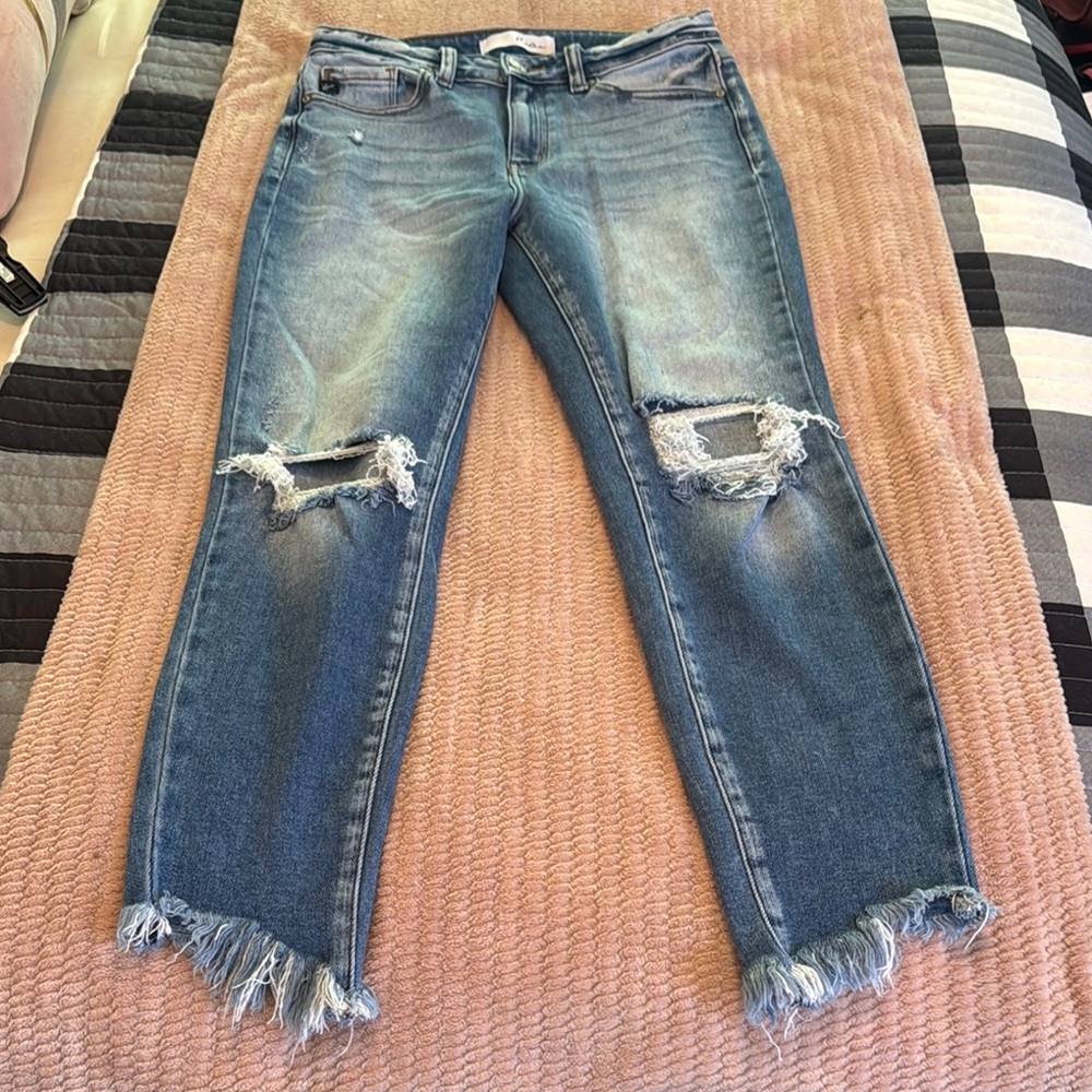 KanCan Blue Distressed Ankle Cropped Jeans